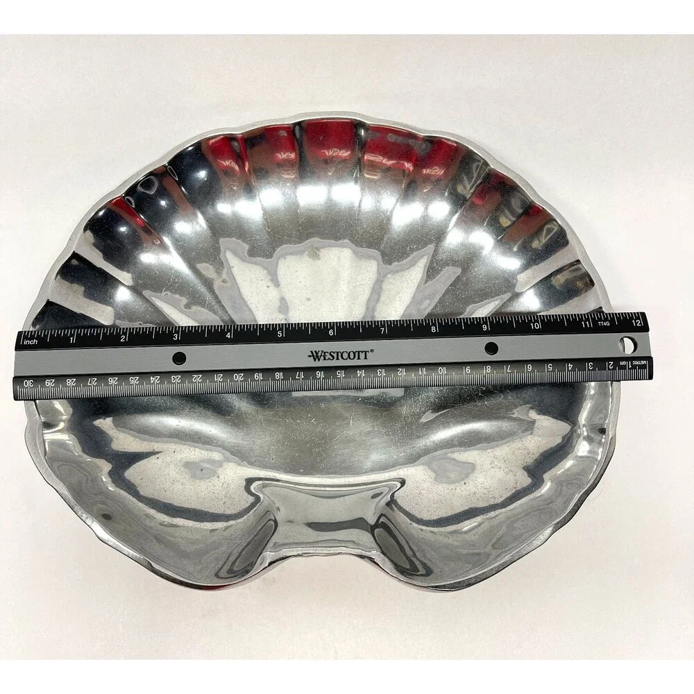Vintage RWP WILTON Armetale Shell Hors d'oeuvres/Chip and Dip 2 pcs. 356904-USA